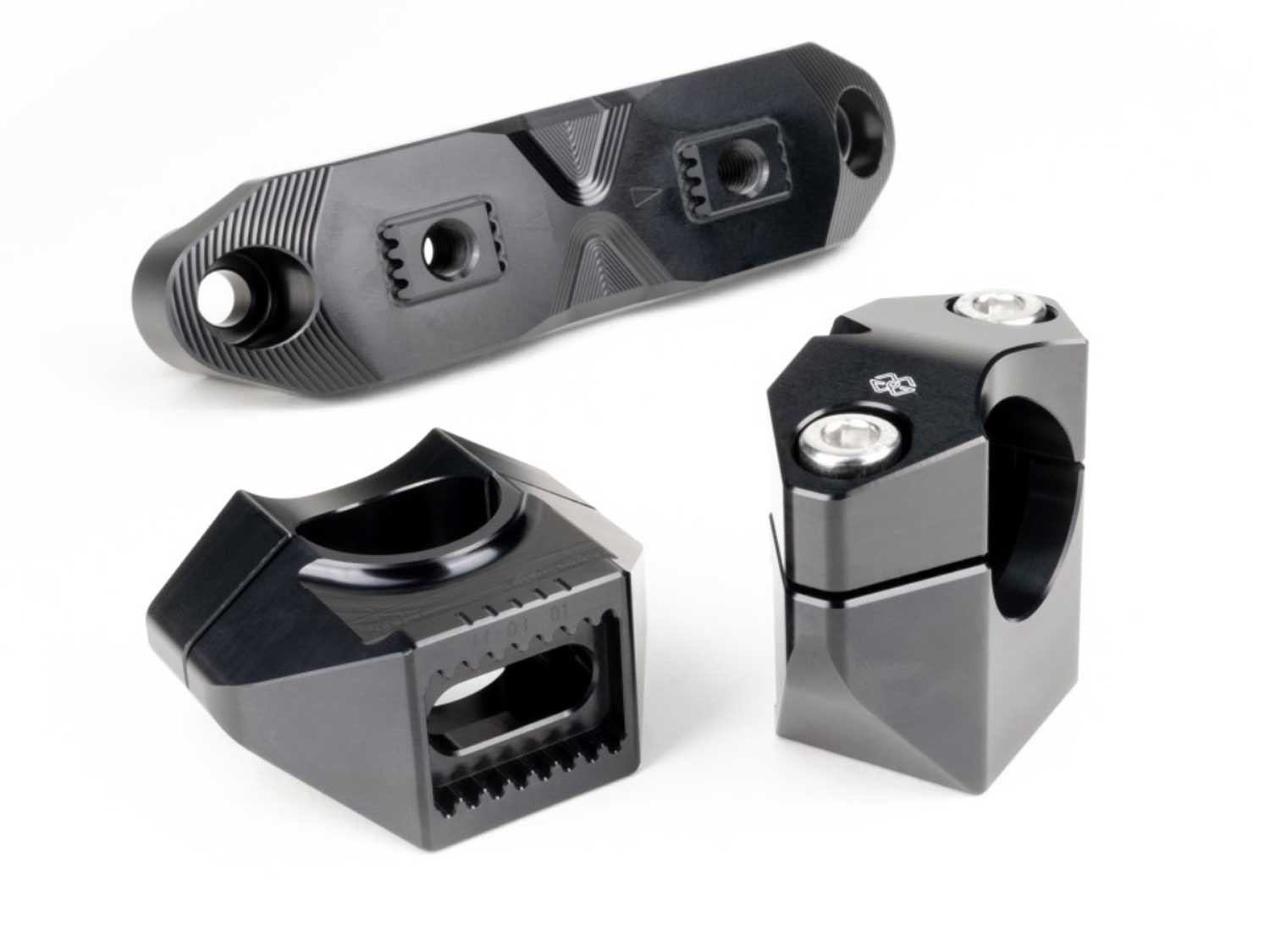 staffe manubrio regolabili 2DGT per Ducati Streetfighter staffe manubrio regolabili 2DGT per Ducati Streetfighter