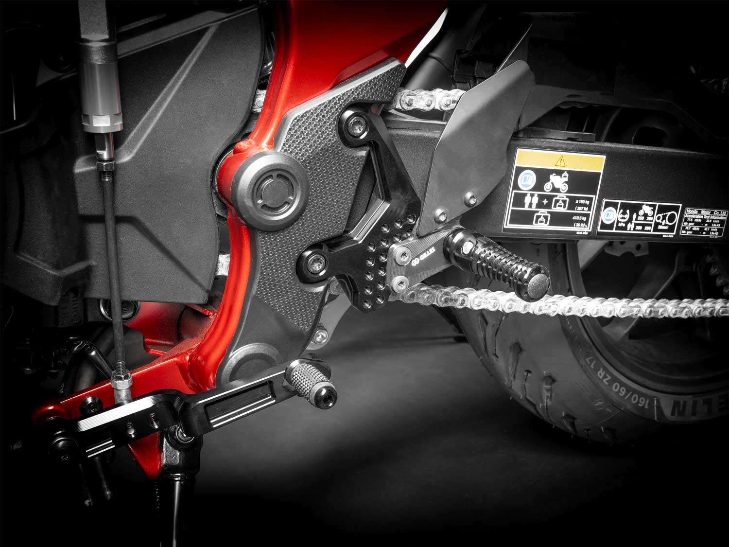 Sistema di pedane AS31GT3 per Honda CB750 Hornet (2023-2026) Sistema di pedane AS31GT3 per Honda CB750 Hornet (2023-2026)