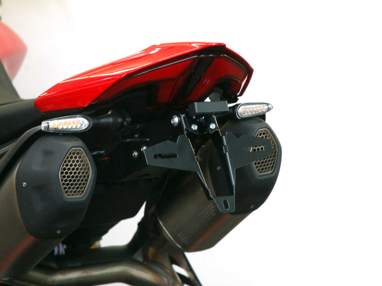 Portatarga IQ9 per Ducati Hypermotard V2 | V2 S (2026-2027) per indicatori di direzione originali