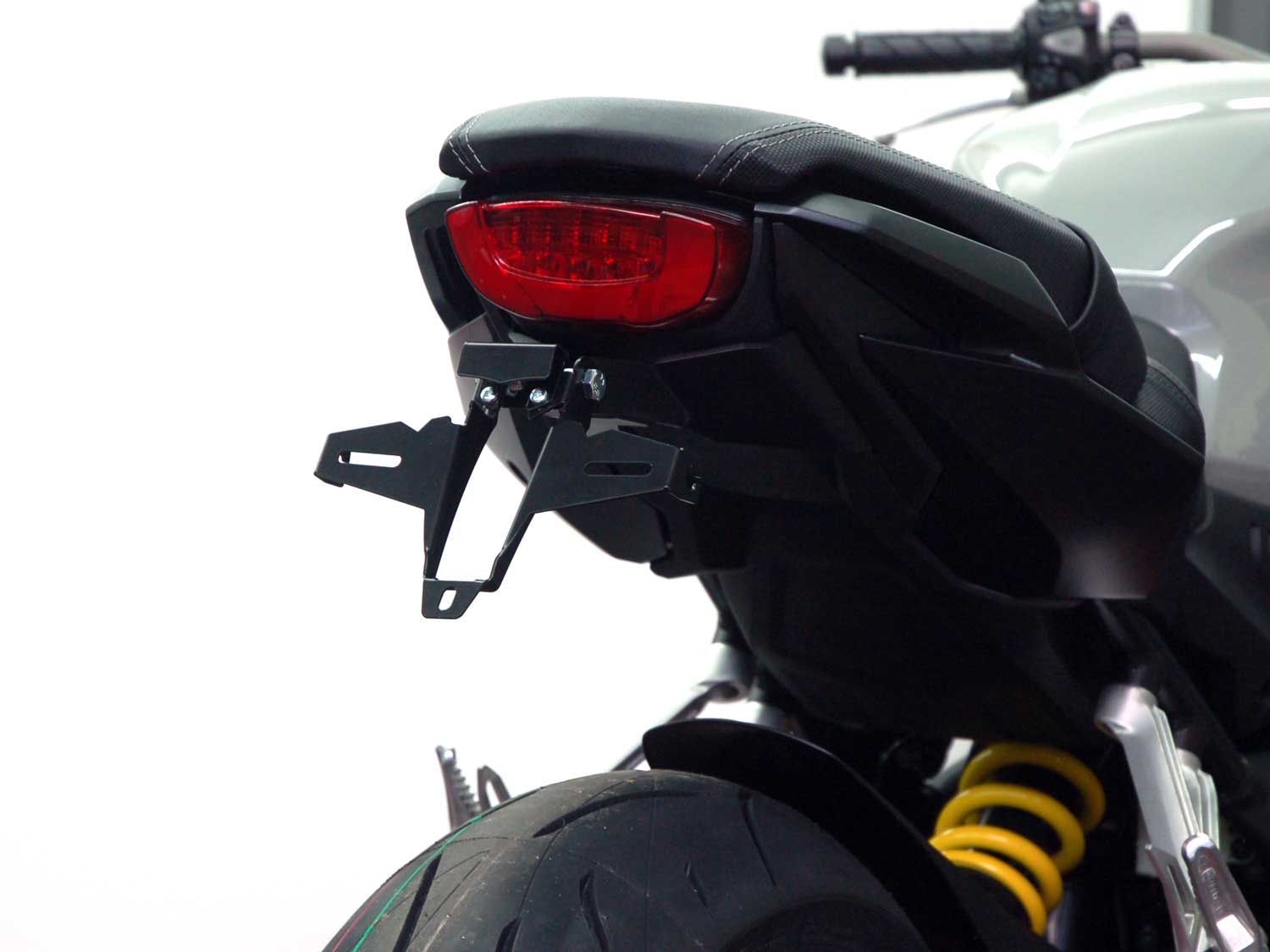 Portatarga IQ1 per Honda CB650R | CB650R (2021-2026) Portatarga IQ1 per Honda CB650R | CB650R (2021-2026) (OB) (D)