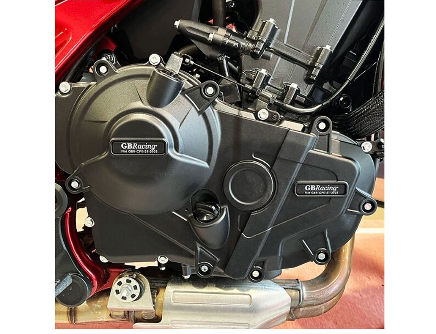 Set di protezioni motore GB Racing per Honda CB750 Hornet (2023-2026)