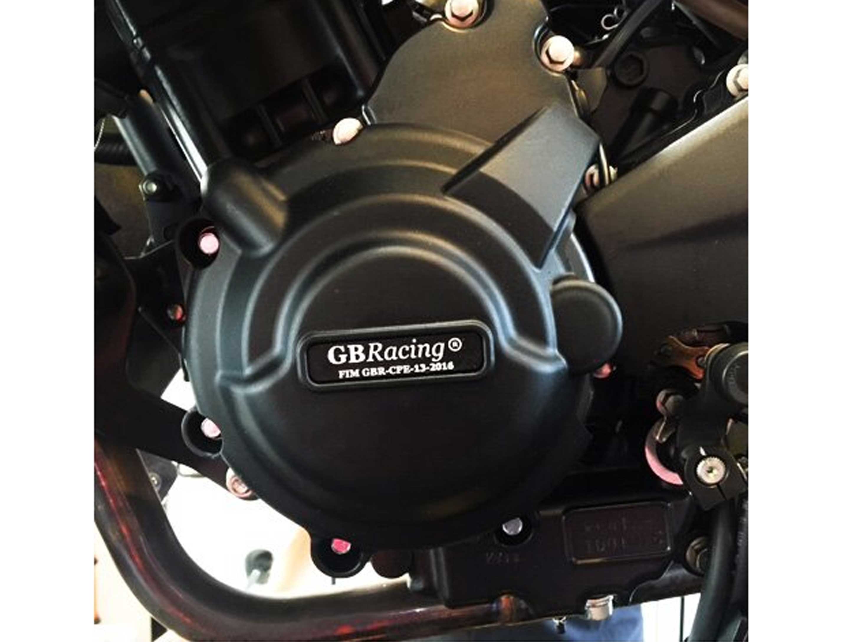 GB Racing Set di protezioni motore per Kawasaki Z900RS (2018-2023) GB Racing Set di protezioni motore per Kawasaki Z900RS (2018-2023)
