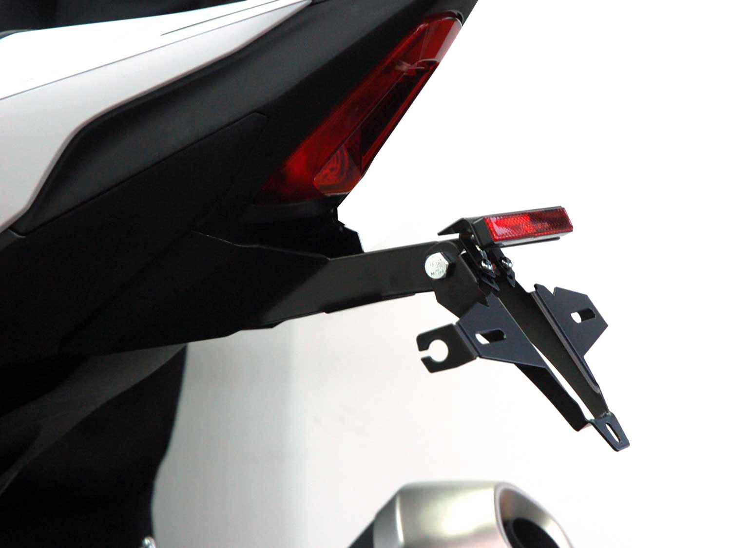 Portatarga IQ4 per Honda CB1000 Hornet (2025-2026) per indicatori di direzione originali