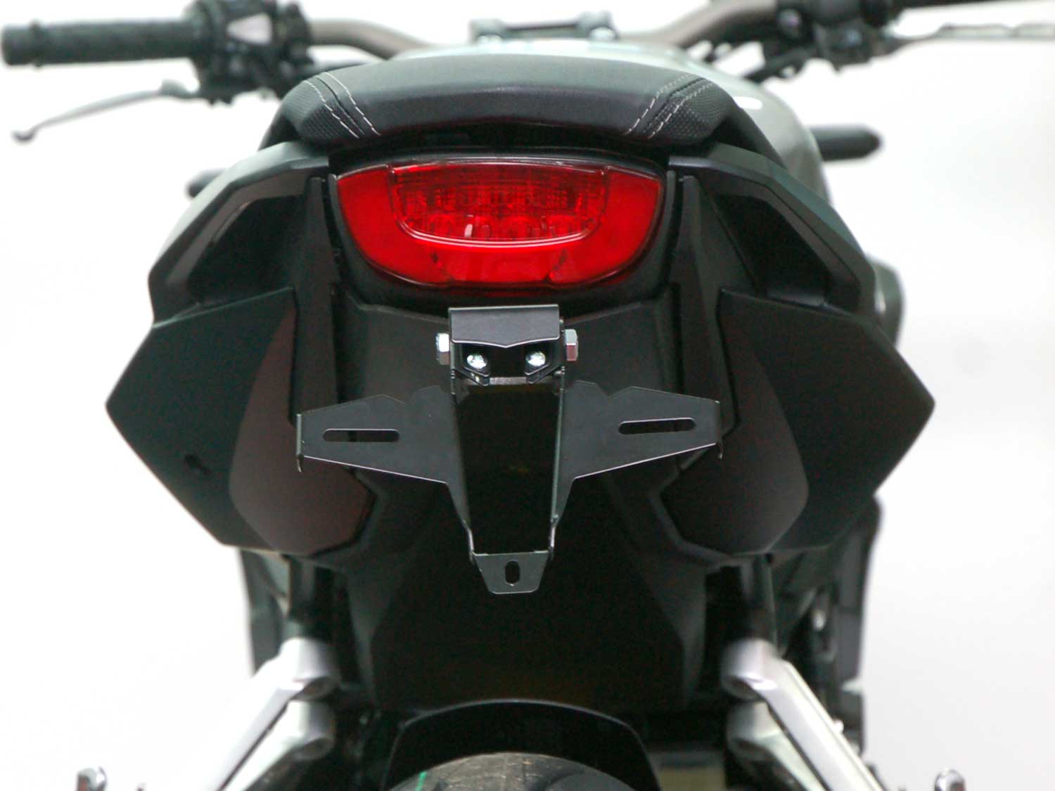 Portatarga IQ1 per Honda CB650R | CB650R (2021-2026) Portatarga IQ1 per Honda CB650R | CB650R (2021-2026) (OB) (D)