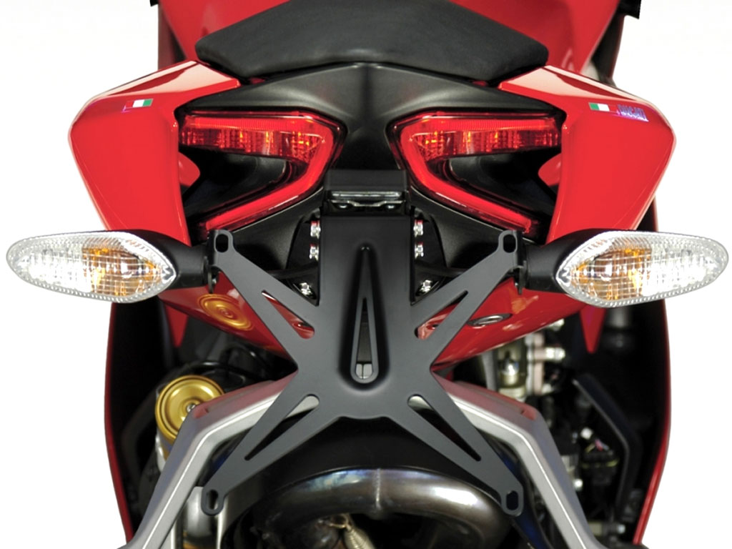 Porta targa per Ducati Panigals 899 959 1199 1299 (V2) Porta targa per Ducati Panigals 899 959 1199 1299 (V2)