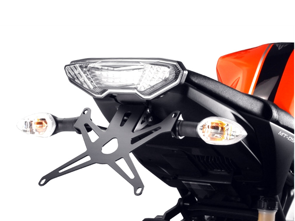 Porta targa per Yamaha MT-09 con fanale posteriore OEM (2013-2016) Porta targa per Yamaha MT-09 con fanale posteriore OEM (2013-2016)