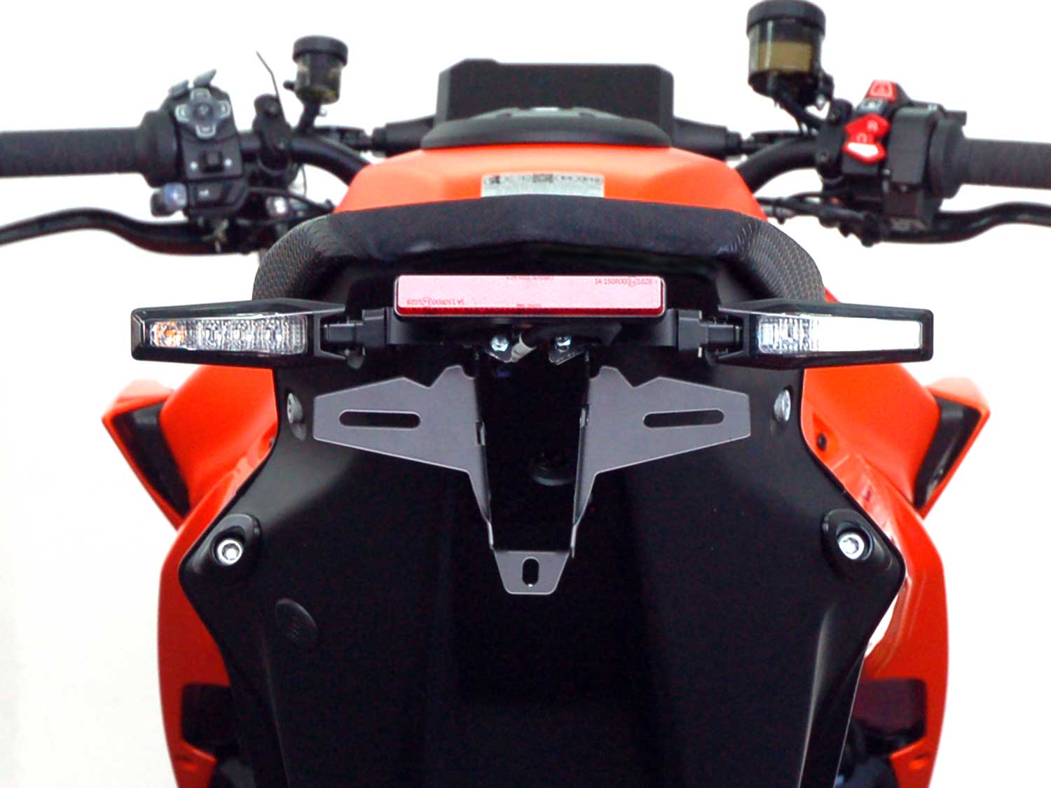 Portatarga IQ5 per KTM 1390 Super Duke R | EVO (2024-2026) Portatarga IQ5 per KTM 1390 Super Duke R | EVO (2024-2026) per indicatori di direzione originali