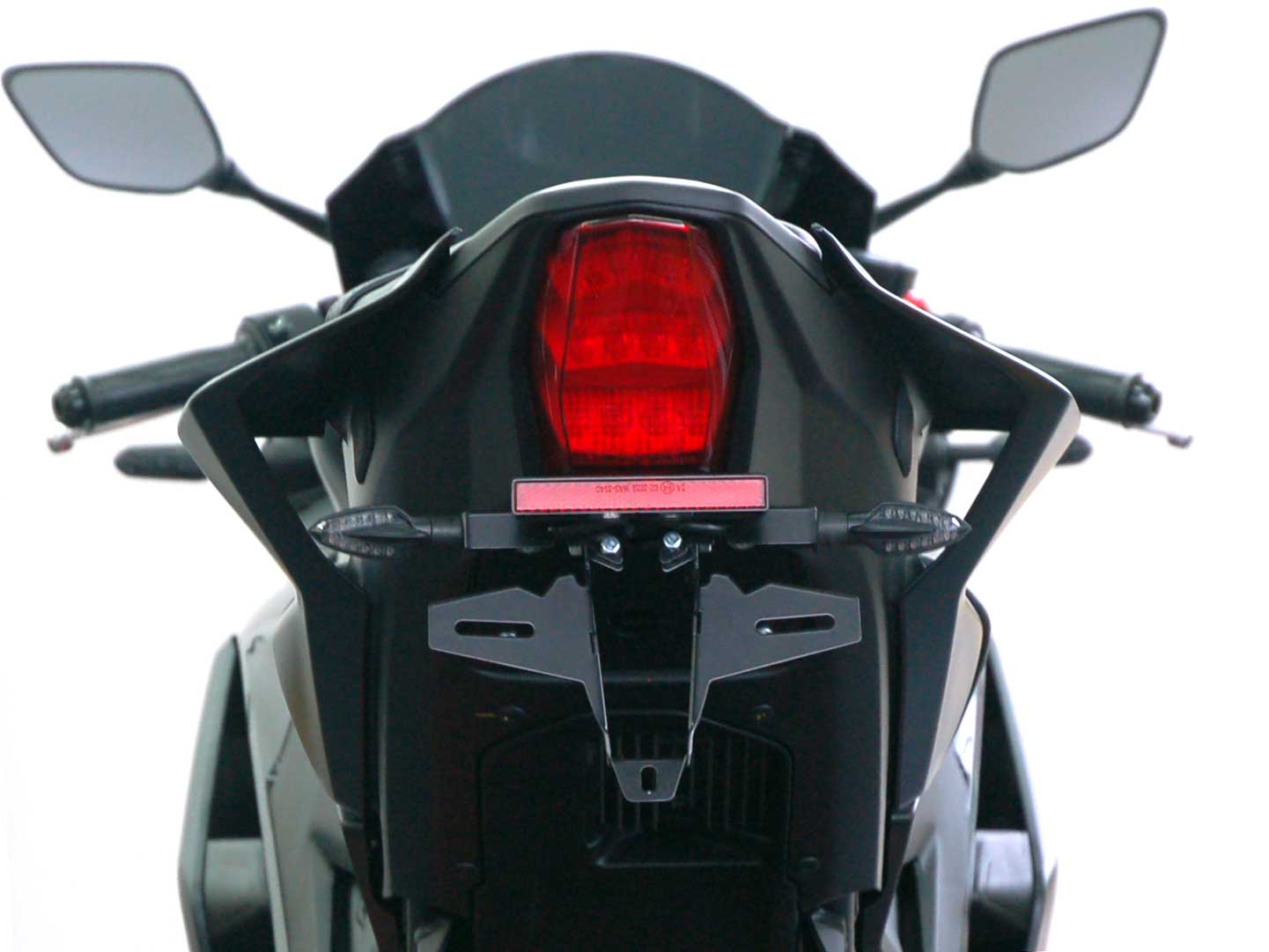 Portatarga IQ5 per Yamaha R3 (2025-2026) per indicatori di direzione accessori