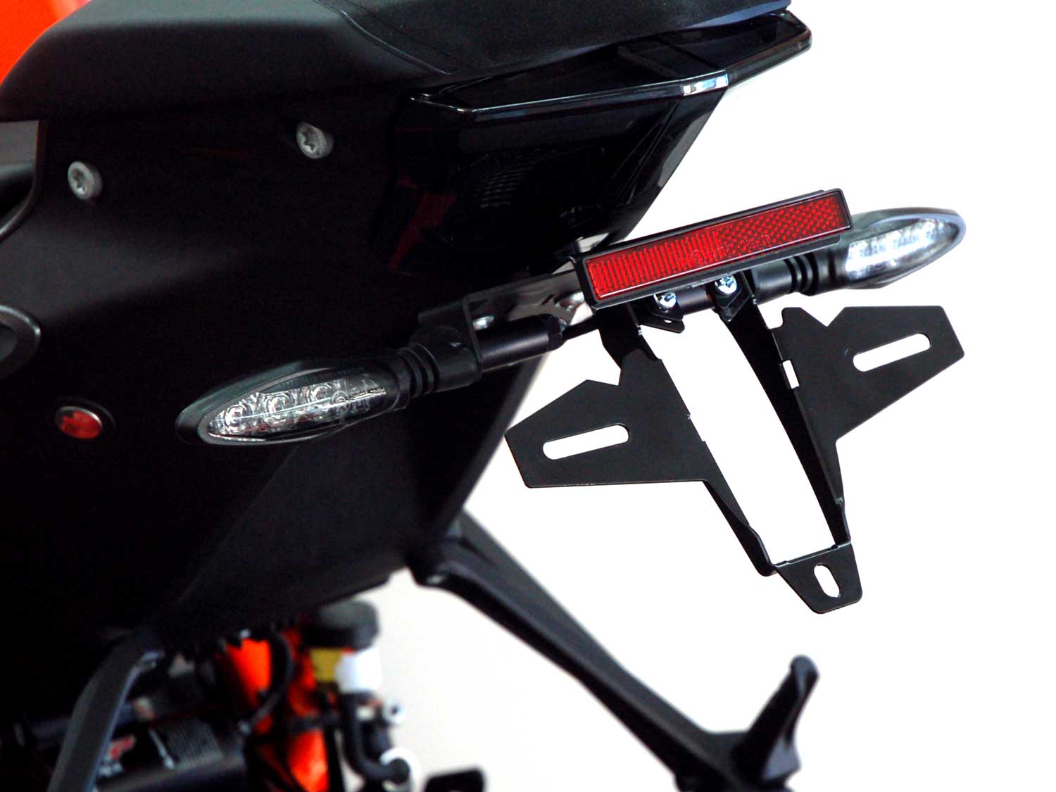 Porta targa IQ6 per KTM Super Duke R 1290 (2020-2023) Porta targa IQ6 per KTM Super Duke R 1290 (2020-2023)