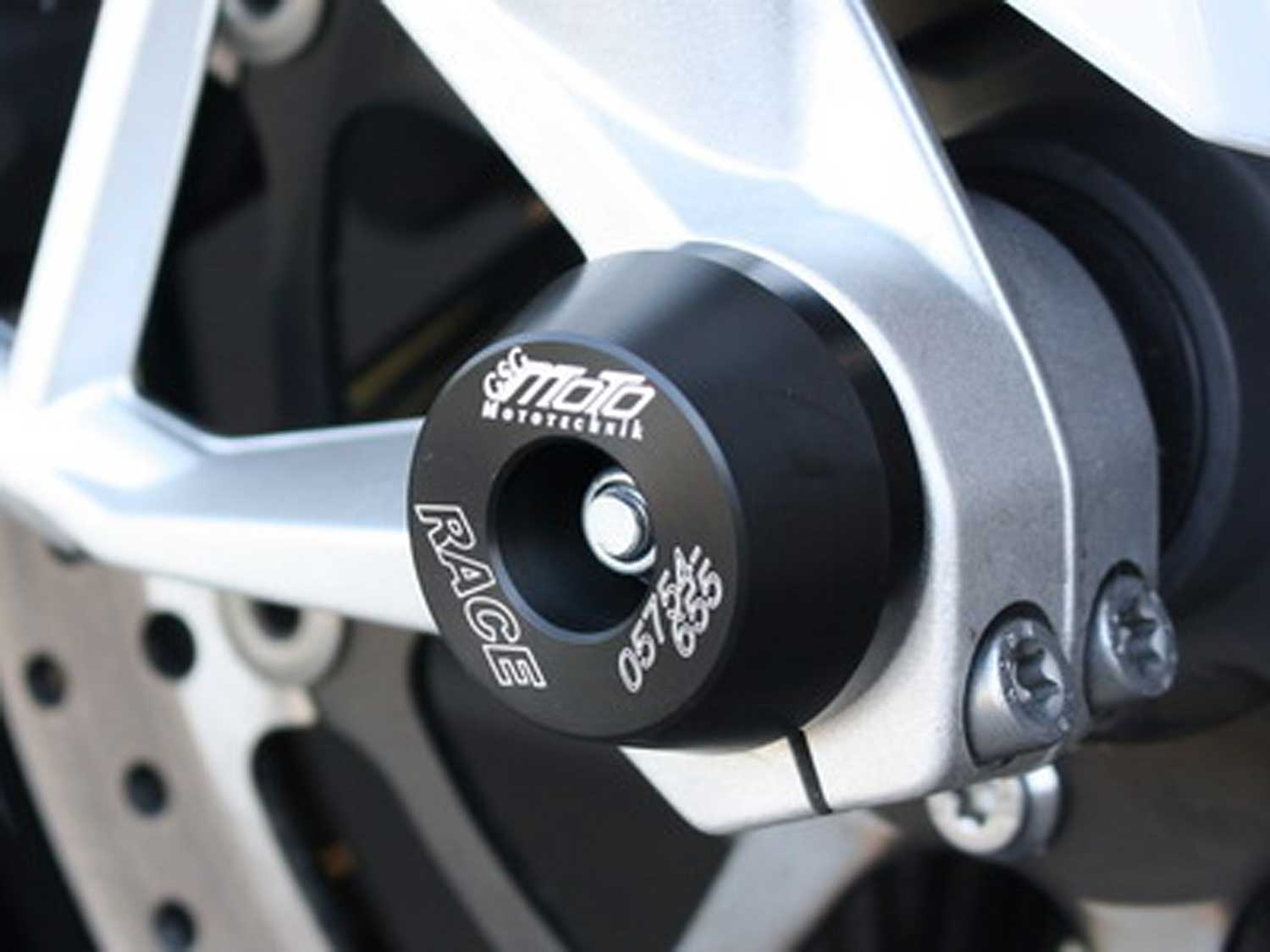 Protezione asse ruota anteriore per Kawasaki Z900 (2017-2024) Protezione asse ruota anteriore per Kawasaki Z900 (2017-2024)