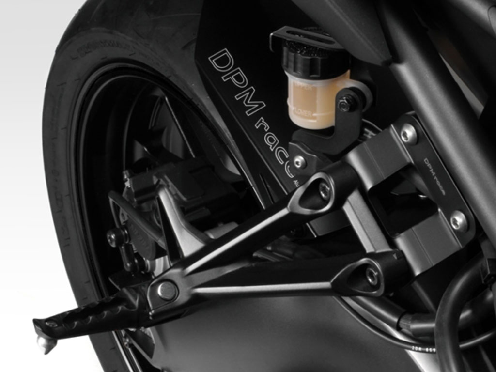 Abbassamento del poggiapiedi per Yamaha XSR900 (2016-202020) Abbassamento del poggiapiedi per Yamaha XSR900 (2016-202020)