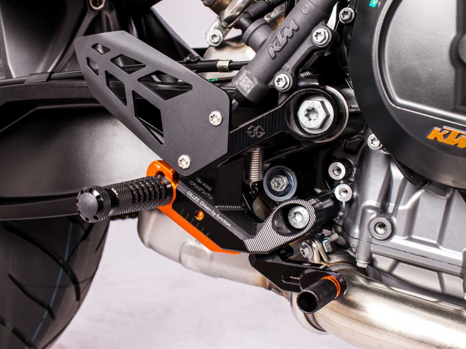 Sistema di poggiapiedi VCR38GT2-KT04 per KTM 790 Duke | 890 Duke