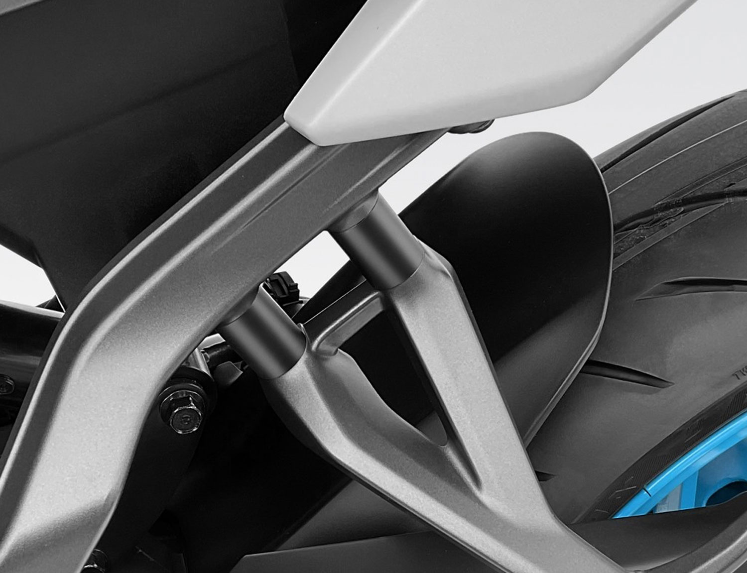 Abbassamento pedana passeggero per Yamaha MT-09 (2024-2026)