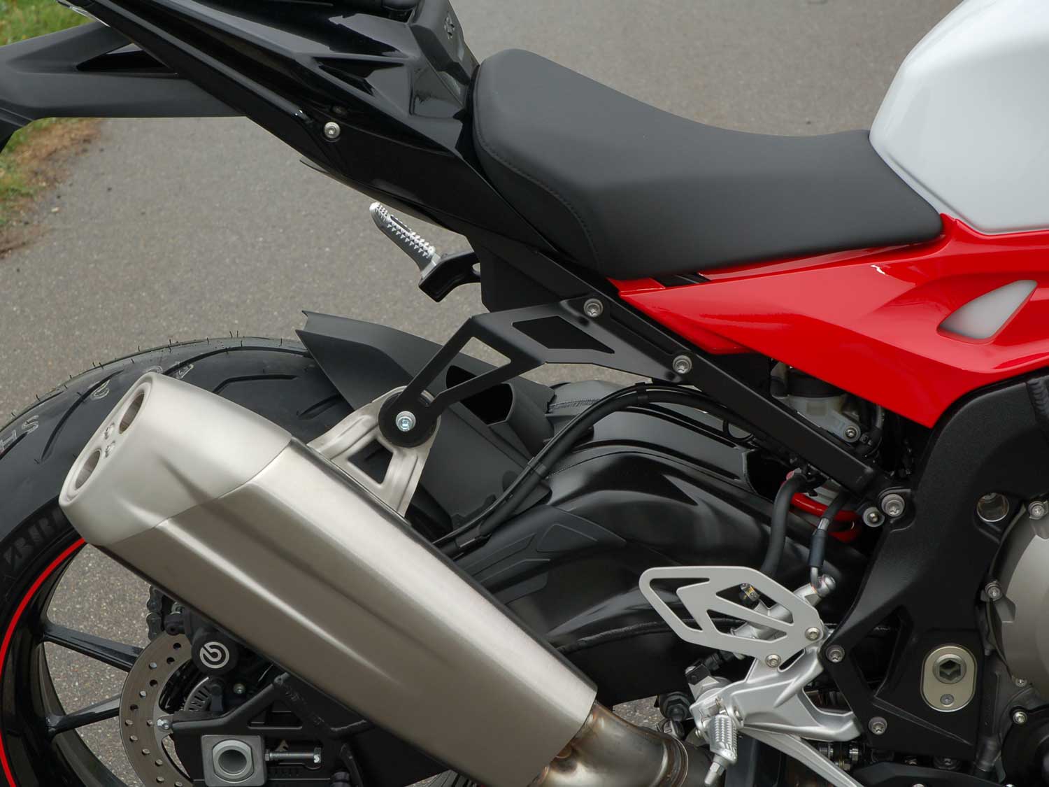 Supporto di scarico per BMW S1000RR (2017-2018) Supporto di scarico per BMW S1000RR (2017-2018)
