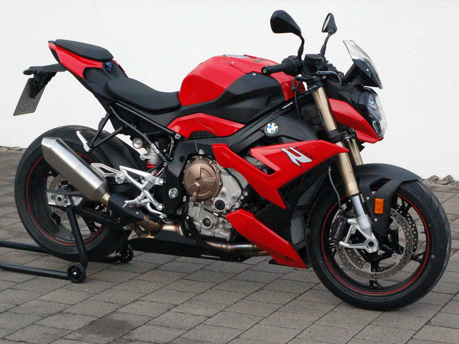 Coperchio di scarico, Belly Pan per BMW S1000R | M1000R (2021-2026) Coperchio di scarico, Belly Pan per BMW S1000R | M1000R (2021-2026)