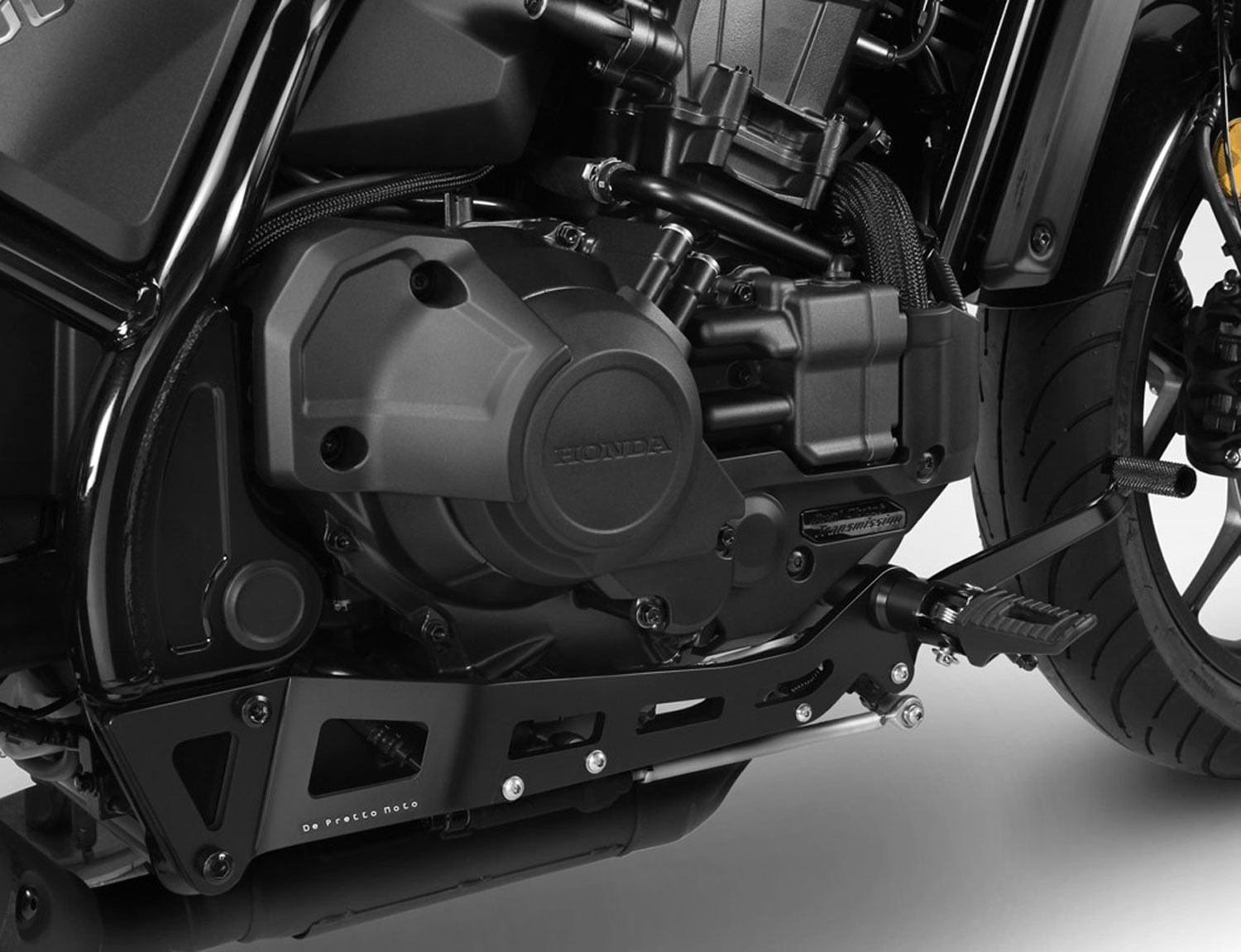 Kit di riposizionamento pedane per Honda CMX 1100 Rebel (2021-2024) per cambio manuale Kit di riposizionamento pedane per Honda CMX 1100 Rebel (2025-2026) per cambio manuale