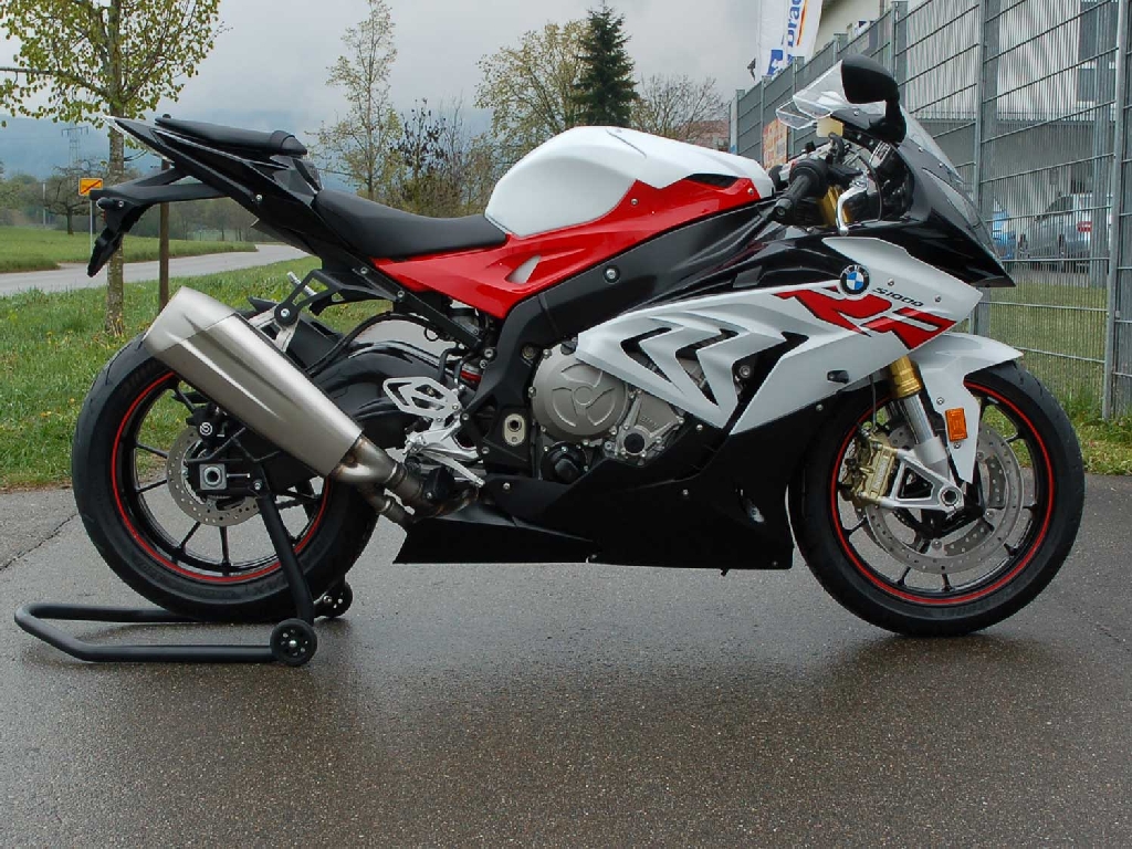 Coperchio di scarico, guarnizione di scarico, pancione per BMW S1000RR (2017-2018) Coperchio di scarico, guarnizione di scarico, pancione per BMW S1000RR (2017-2018)