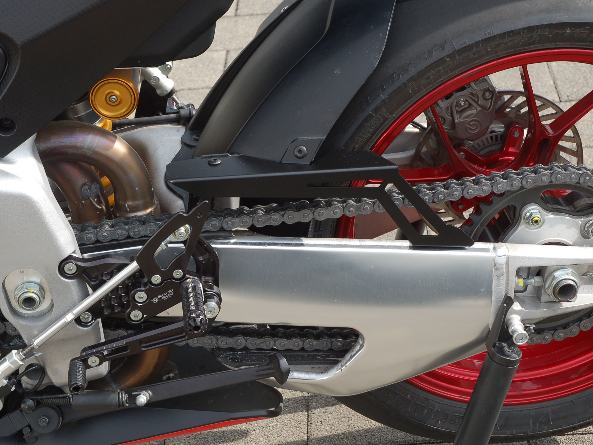 Paracatena per Aprilia RSV4 | Tuono V4 (2021-2026) Paracatena per Aprilia RSV4 | Tuono V4 (2021-2026)