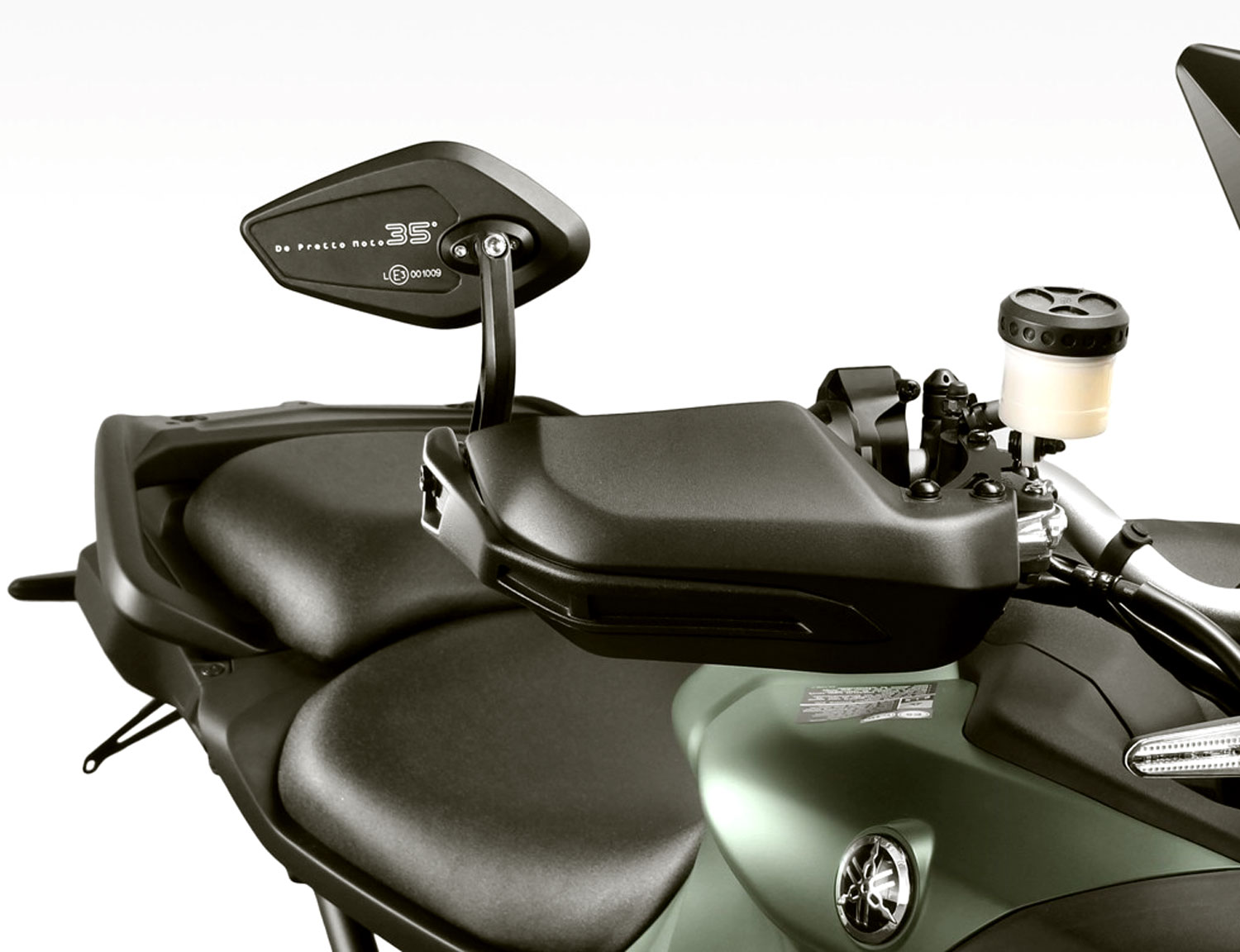Specchio terminale Revenge SS con peso manubrio per Yamaha Tracer 9 (2025-2026) Specchio terminale Revenge SS con peso manubrio per Yamaha Tracer 9 (2025-2026)