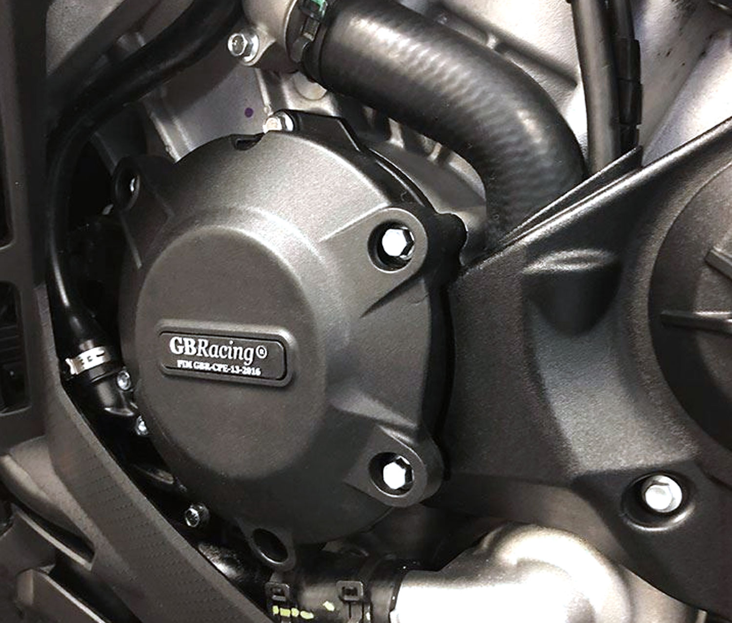 GB Racing Set protezione motore per Aprilia RSV4 | Tuono V4 (2021-2025) GB Racing Set protezione motore per Aprilia RSV4 | Tuono V4 (2021-2025)