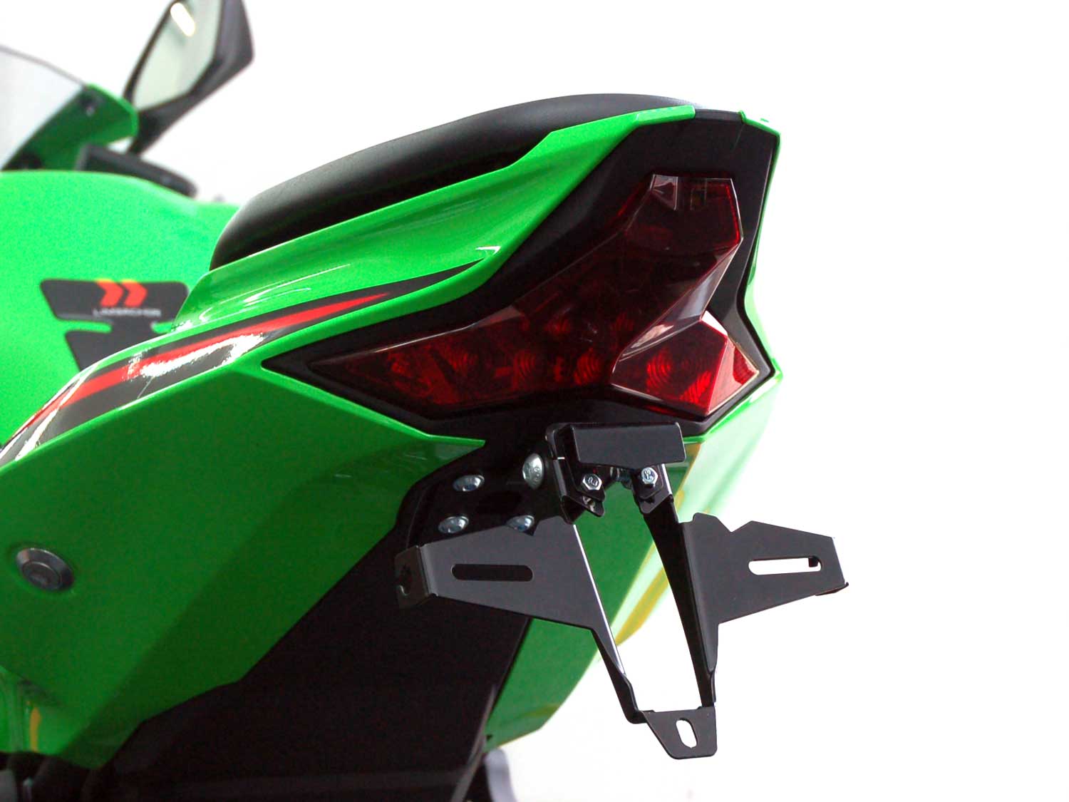 Porta targa IQ1 per Kawasaki ZX-6R 636 (2013-2016) Indicatori accessori (180-200mm)