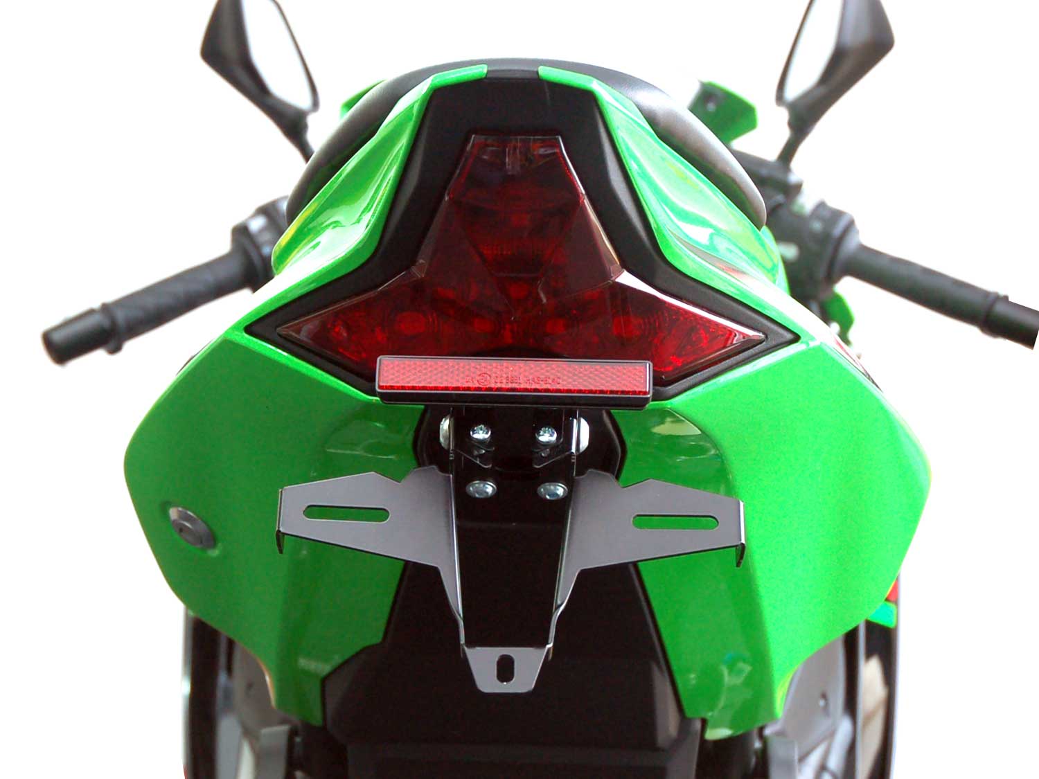 Porta targa IQ4 per Kawasaki ZX-6R (2009-2016) OEM Indicatore di originale (180-200mm) Porta targa IQ4 per Kawasaki ZX-6R (2009-2016) OEM Indicatore di originale (180-200mm)