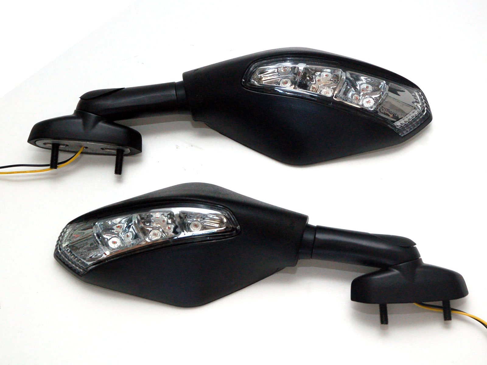 Specchio indicatore 7511-7512 Distanza 28-50 mm nero Specchio indicatore 7511-7512 Distanza 28-50 mm nero