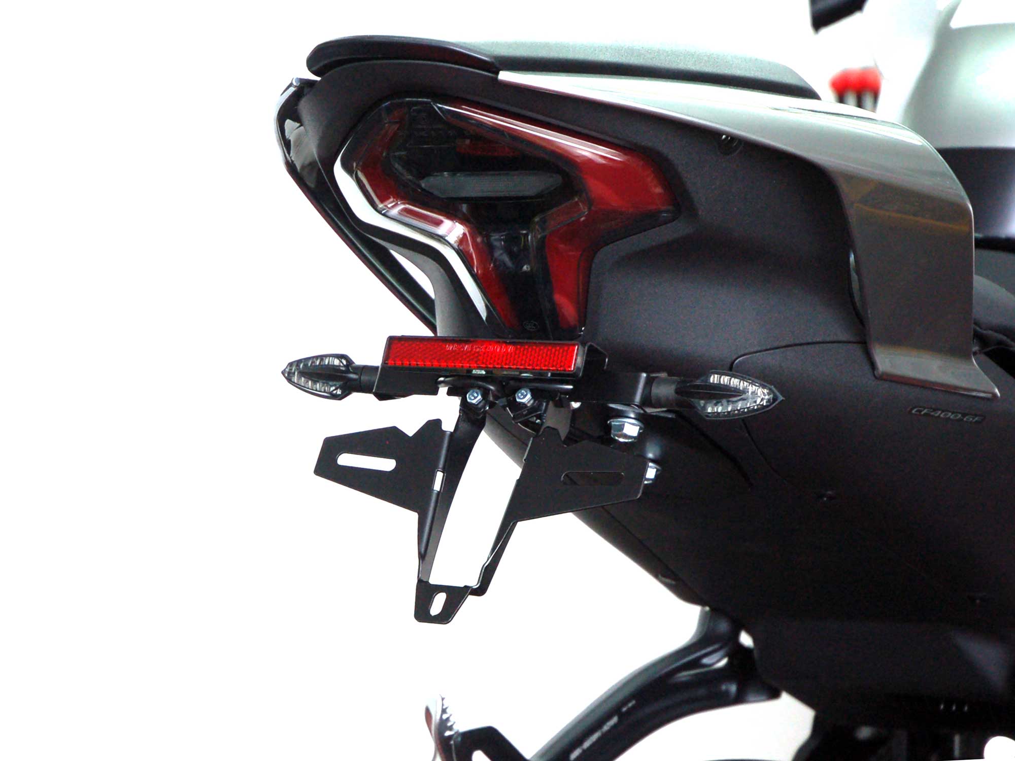 Portatarga IQ5 per CFMoto 450SR | 450NK (2023-2025) per ZB Portatarga IQ5 per CFMoto 450SR | 450NK (2023-2025) per ZB