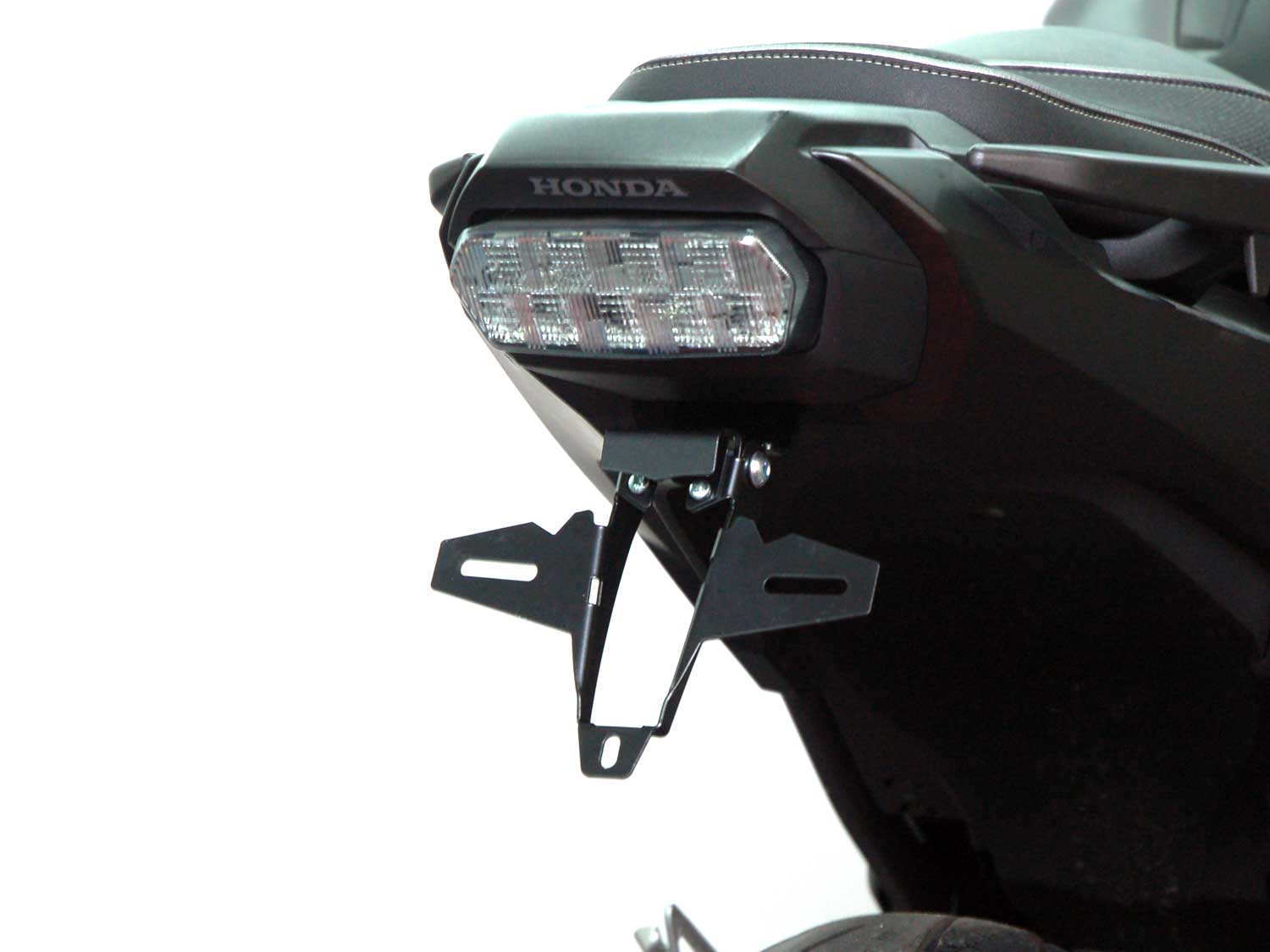 Portatarga IQ1 per Honda NC750 (2016-2023) (ZB) (D) Portatarga IQ1 per Honda NC750 (2016-2023) (OB) (D)
