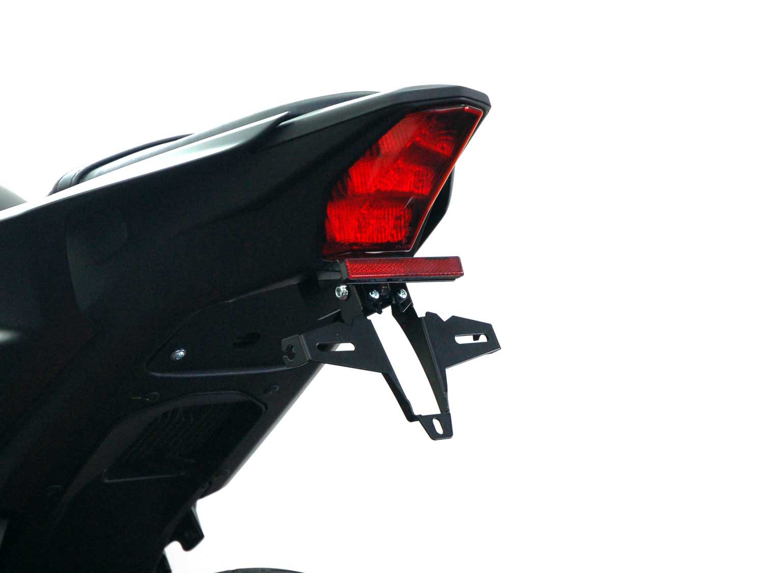 Portatarga IQ4 per Yamaha R3 (2025-2026) Portatarga IQ4 per Yamaha R3 (2025-2026) per indicatori di direzione originali