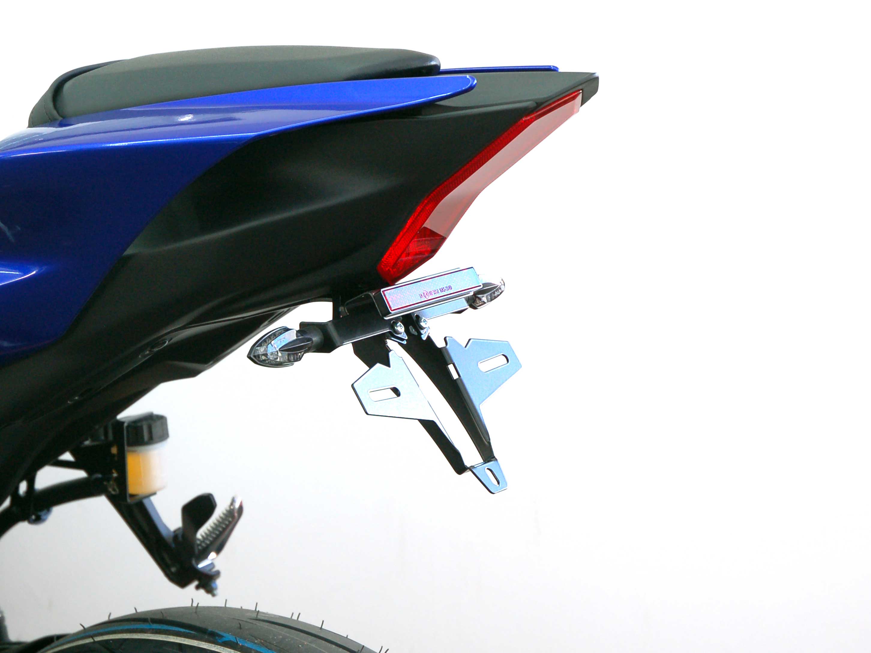 Portatarga IQ5 per Yamaha R7 (2026-2027) per indicatori di direzione accessori