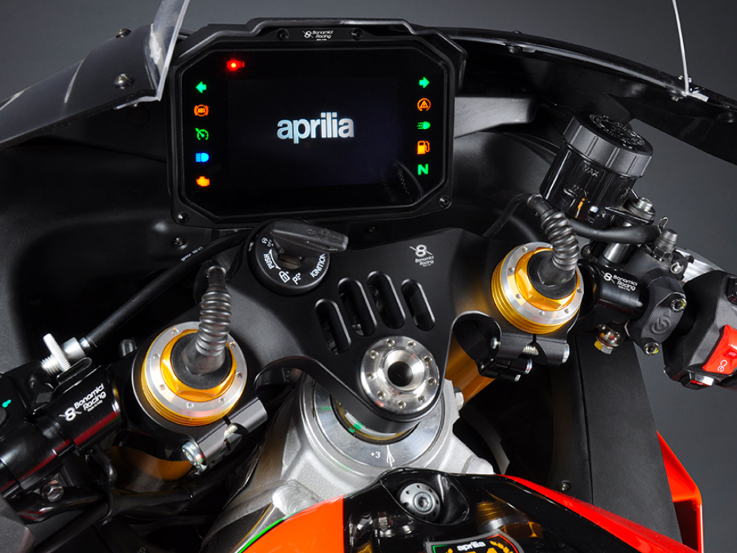 Protezione cruscotto per Aprilia RSV 4 1100 RR Factory (2021-2022) Protezione cruscotto per Aprilia RSV 4 1100 RR Factory (2021-2022)
