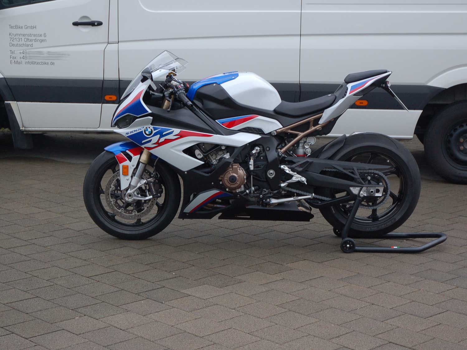 Coperchio di scarico, rivestimento dello scarico, Belly Pan per BMW S1000RR (2019-2026) Coperchio di scarico, rivestimento dello scarico, Belly Pan per BMW S1000RR (2019-2026)