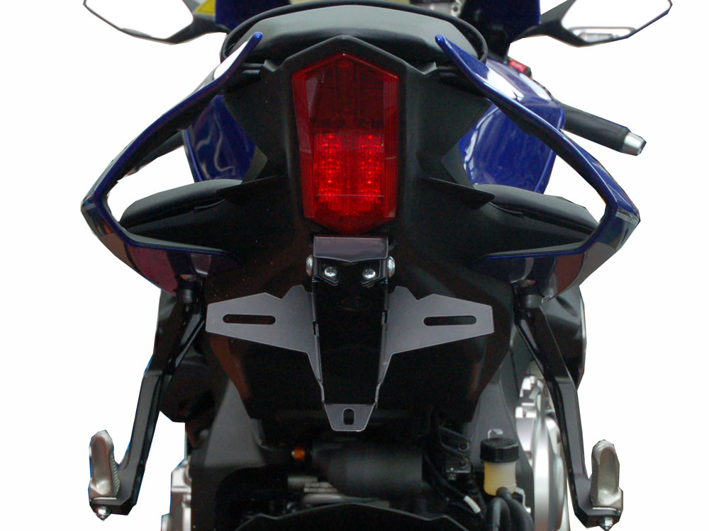 Porta targa IQ1 per Yamaha R1 | R1M (2015-202020) Kennzeichenhalter IQ1 für Yamaha R1 | R1M (2015-2024) für Originalblinker