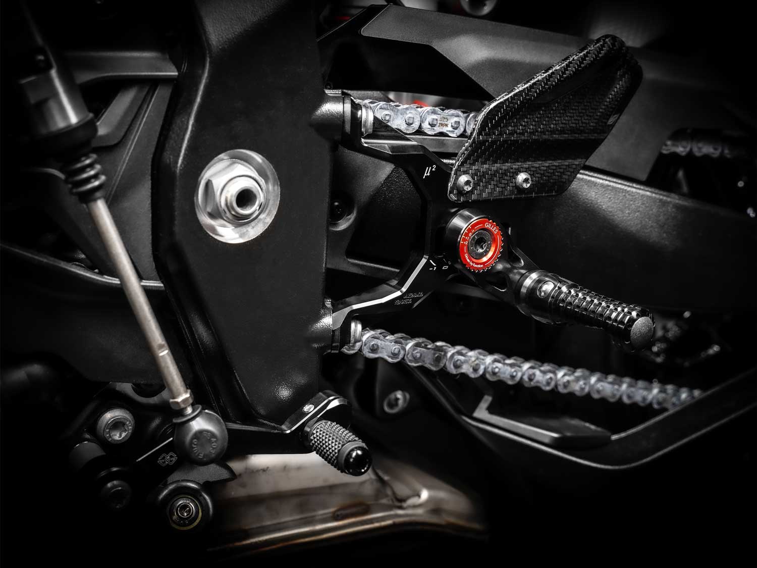 Sistema di poggiapiedi MUE2-BM05 per BMW M1000R | S1000R Sistema di poggiapiedi MUE2-BM05 per BMW M1000R | S1000R