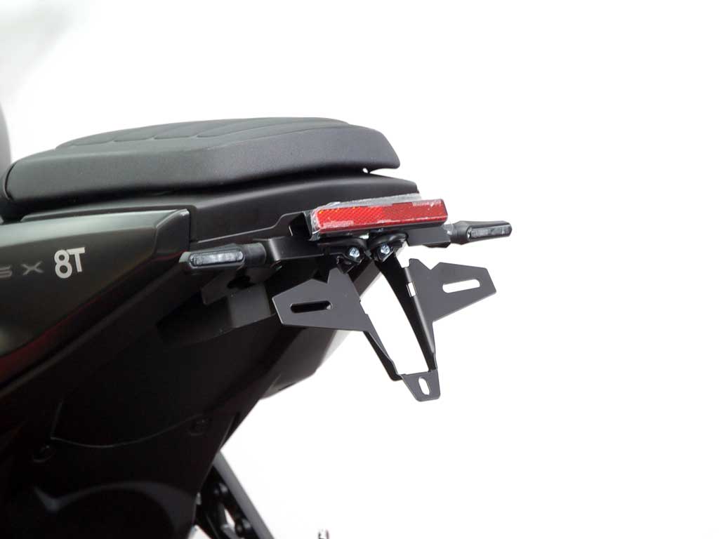 Kennzeichenhalter IQ5RB für Suzuki GSX-8T | GSX-8TT (2025-2026) Rücklicht-Blinker