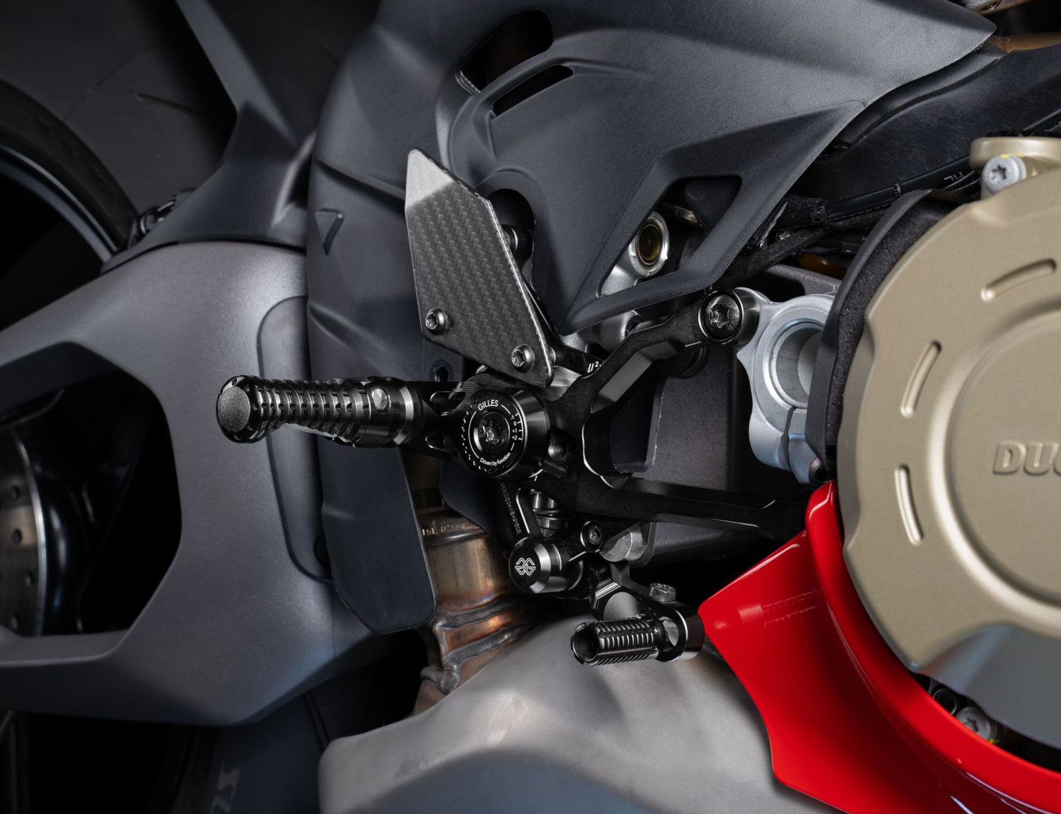 Sistema poggiapiedi MUE2-D04 per Ducati Panigale V4 | V4S | V4SP 5D