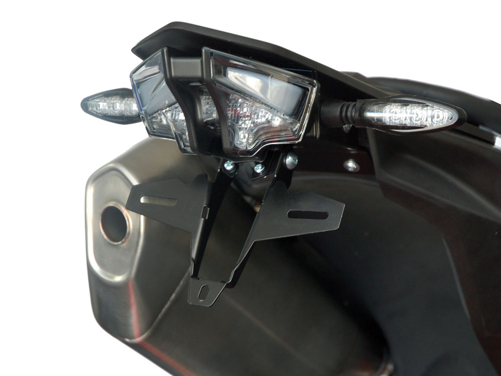 Porta targa IQ7 per KTM 690 SMC R (2019-2025) Porta targa IQ7 per GasGas SM700 | ES700 (2022-2024)