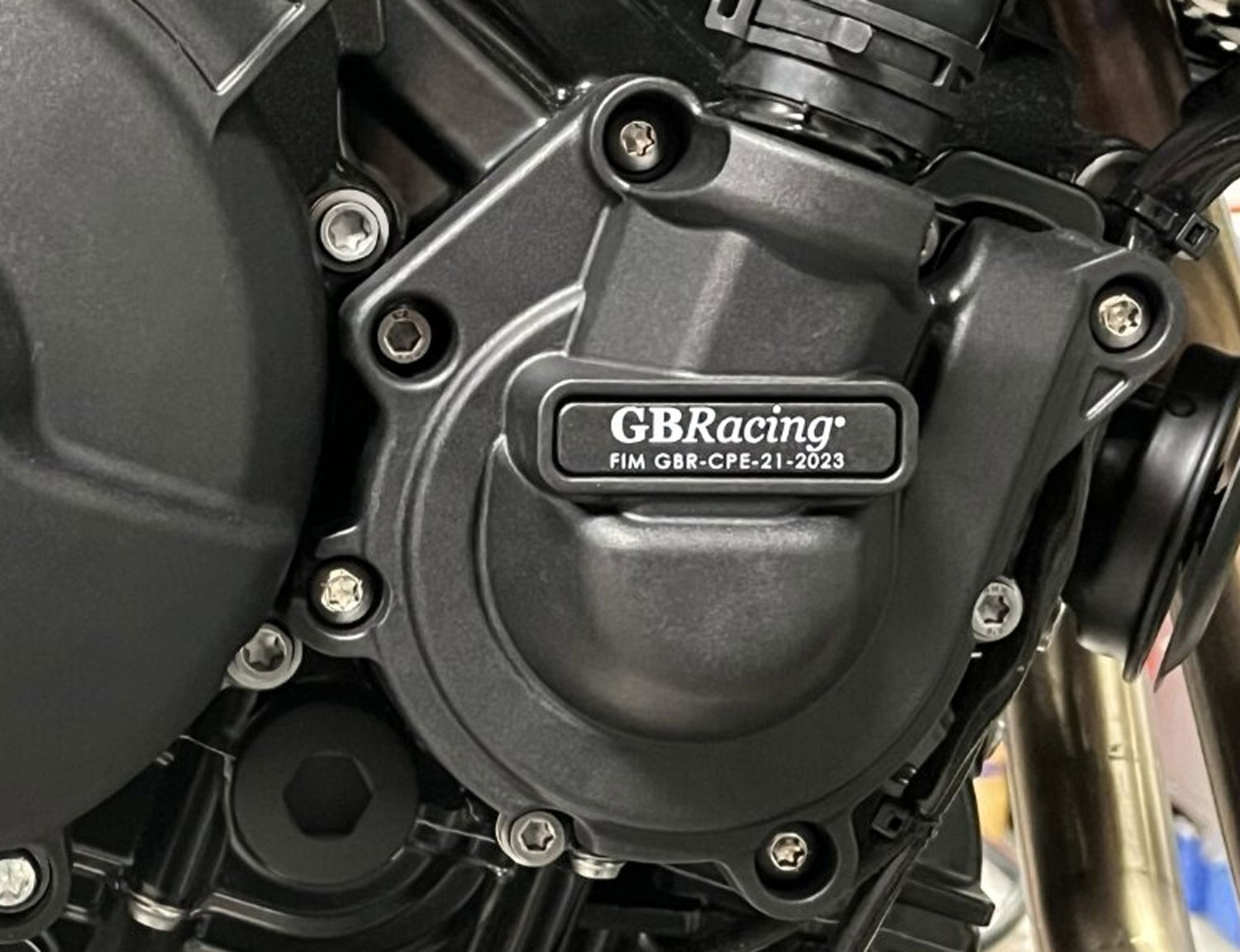 Set di protezioni motore GB Racing per BMW F 900 R | F 900 XR (2020-2026)