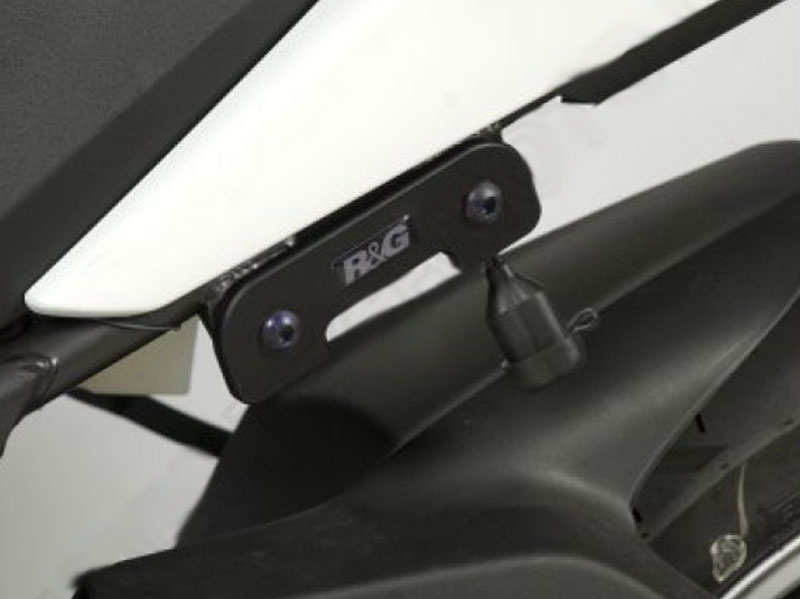 Copertura poggiapiedi per Honda CBR250R (2011-2016) Copertura poggiapiedi per Honda CBR250R (2011-2016)