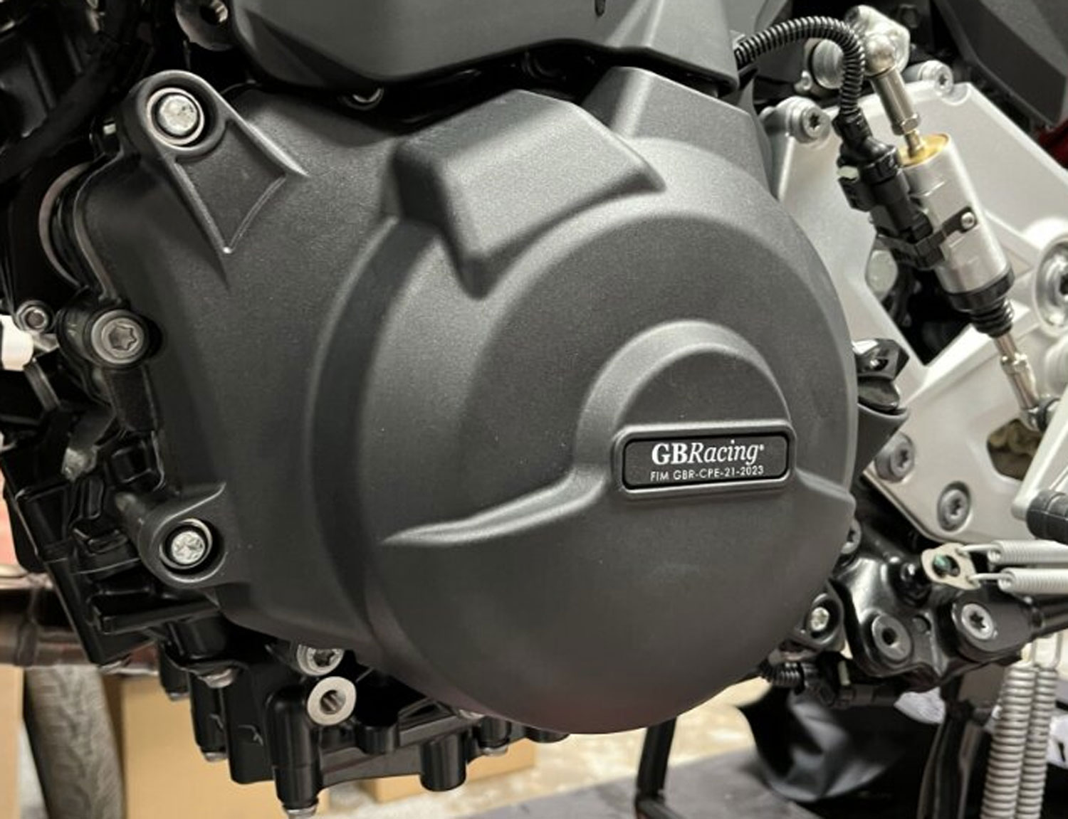 Set di protezioni motore GB Racing per BMW F 900 R | F 900 XR (2020-2026)