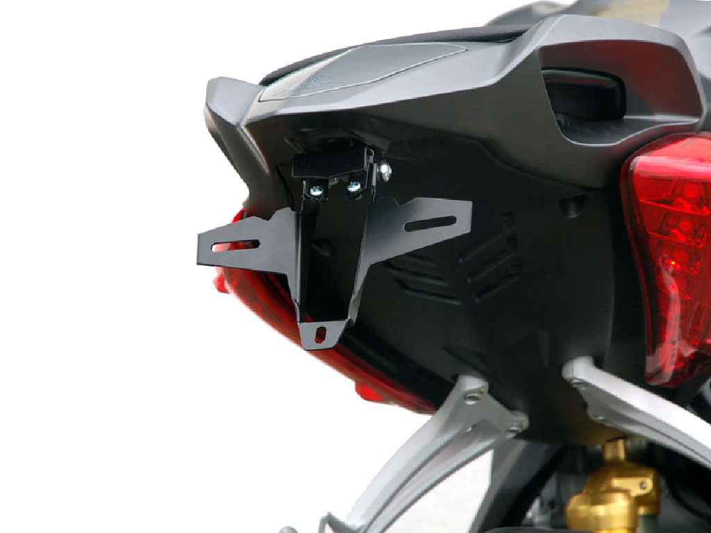 Porta targa IQ1 per MV Agusta Rivale 800 (2013-2019) Portatarga IQ1 per MV Agusta Rivale 800 (2013-2019) (OB) (D)