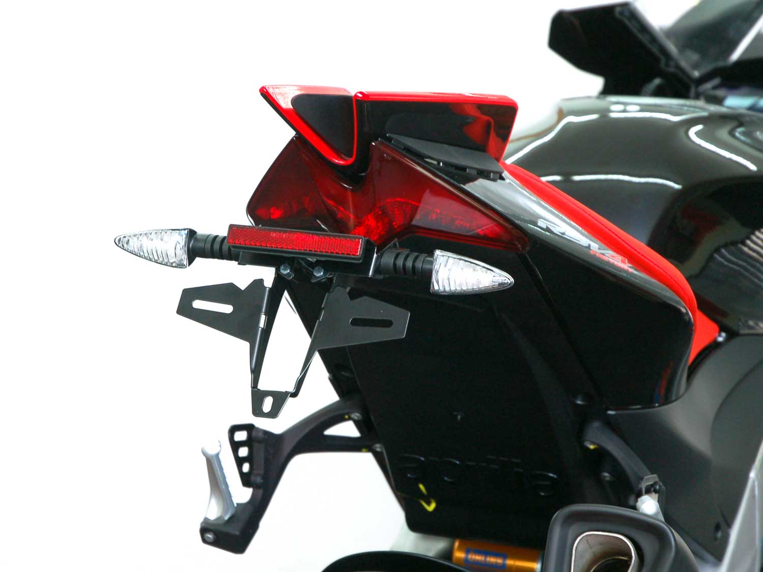 Portatarga IQ5 per Aprilia RSV4 1100 (2021-2024) (OB) Portatarga IQ5 per Aprilia Tuono V4 1100 Factory (2021-2024) per OB