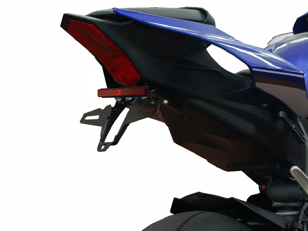 Porta targa IQ4 per Yamaha R1 | R1M (2015-202020) Kennzeichenhalter IQ4 für Yamaha R1 | R1M (2015-2024) für Originalblinker