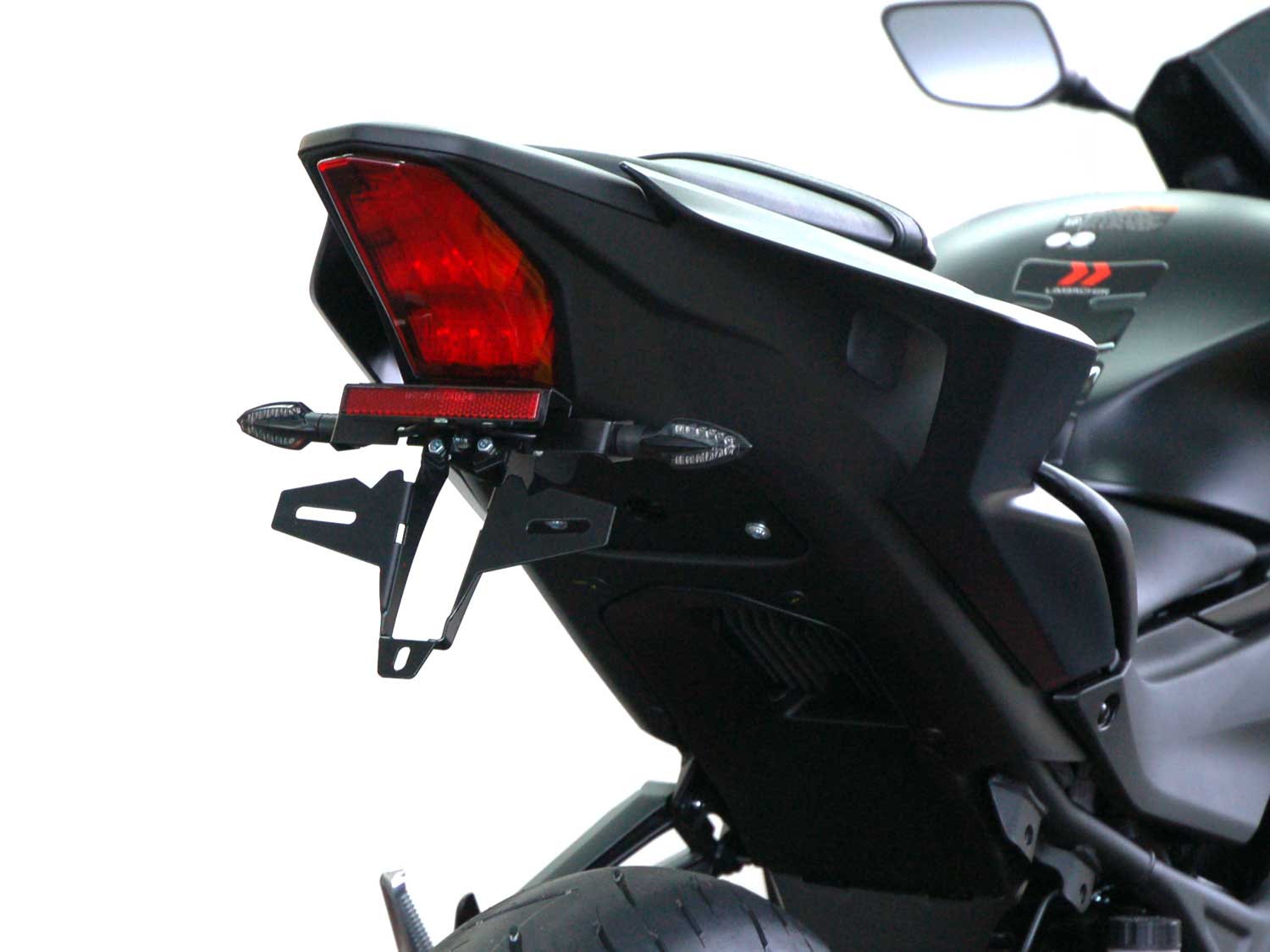 Portatarga IQ5 per Yamaha R3 (2025-2026) per indicatori di direzione accessori