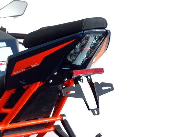 Support de plaque d'immatriculation IQ4 pour KTM RC 390 | RC 125 (2022-2024)