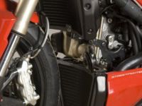 Kühlergitter Set Wasser und Öl schwarz für Ducati Streetfighter 848 (2012-2015) S (2012-2013)